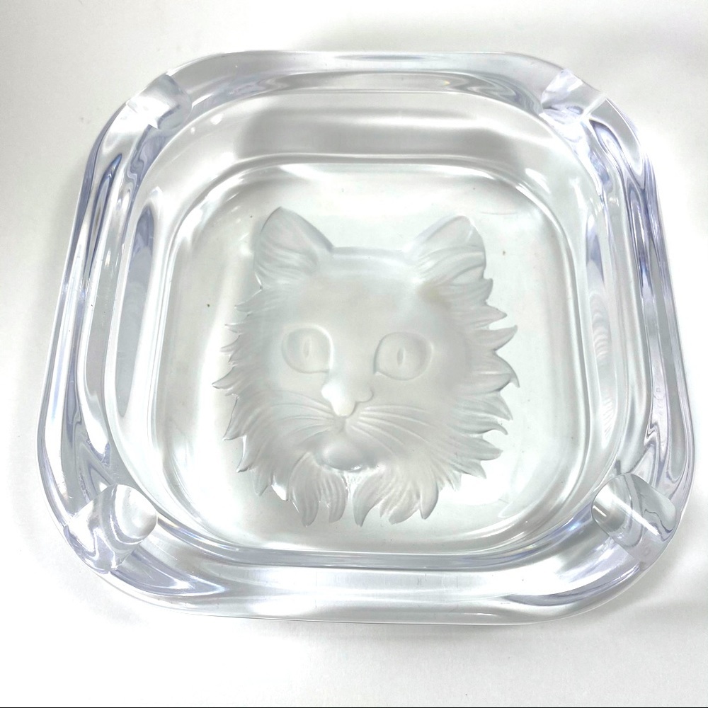 Crystal Clear Partially Frosted Ashtray Cat face